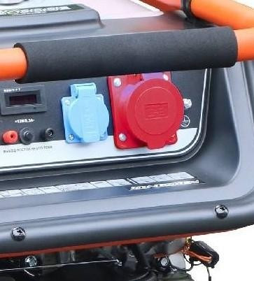 Бензогенератор EVOline KB 7003 E