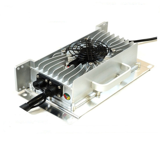 Зарядное устройство Bennett (24В/25А/Gel-AMG)